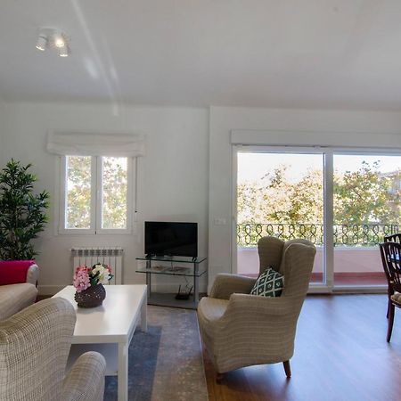2 Bedrooms 2 Bathrooms Furnished - Bernabeu - Business Area With Terrace - Minty Stay Madrid Buitenkant foto