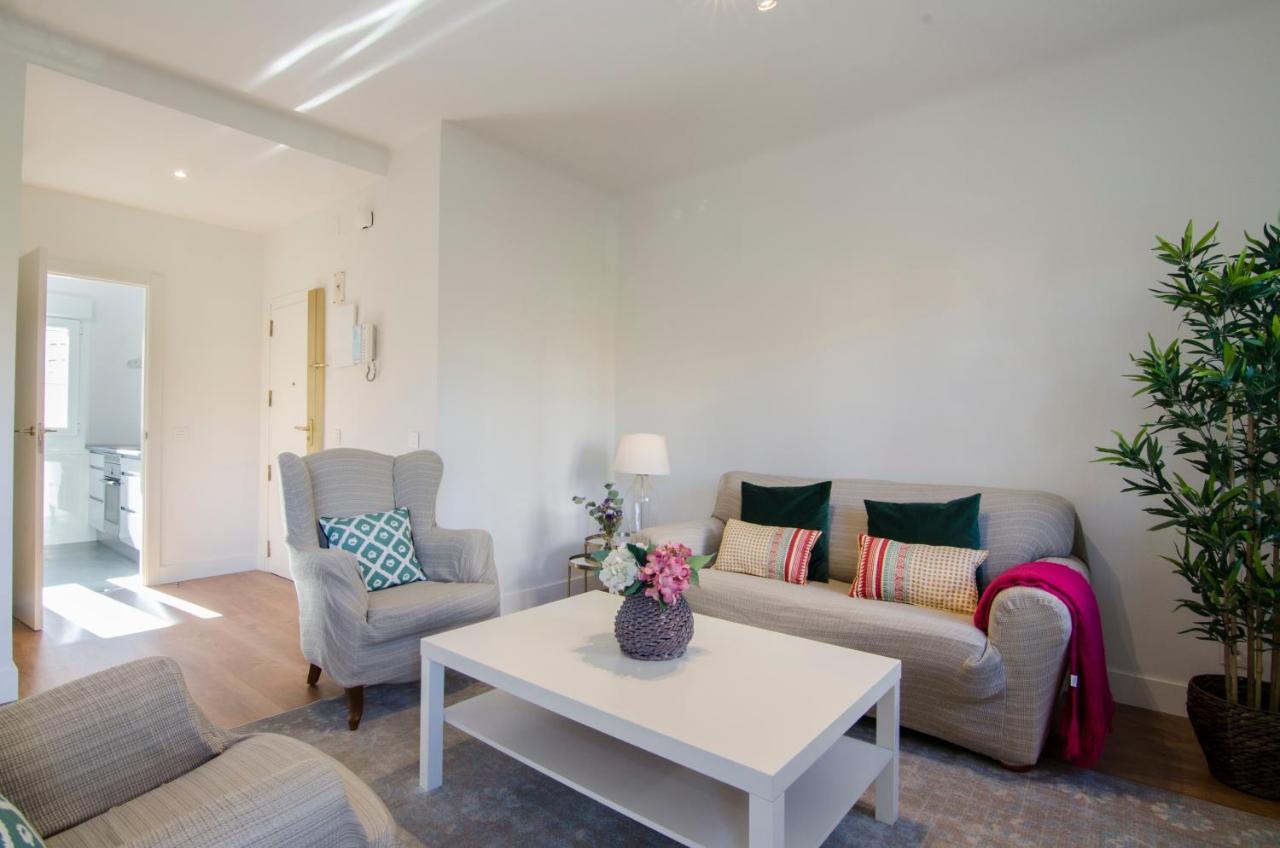 2 Bedrooms 2 Bathrooms Furnished - Bernabeu - Business Area With Terrace - Minty Stay Madrid Buitenkant foto