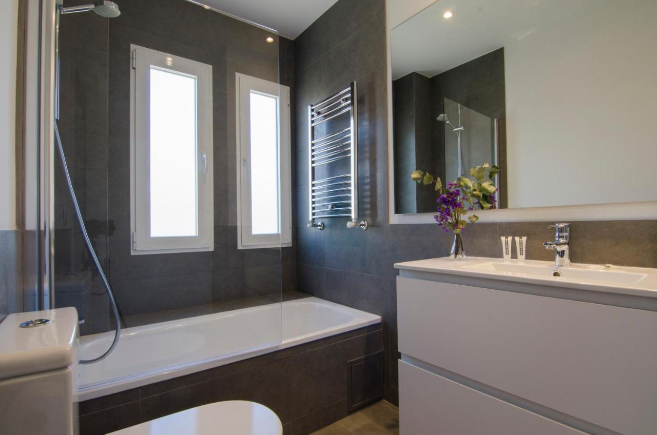 2 Bedrooms 2 Bathrooms Furnished - Bernabeu - Business Area With Terrace - Minty Stay Madrid Buitenkant foto