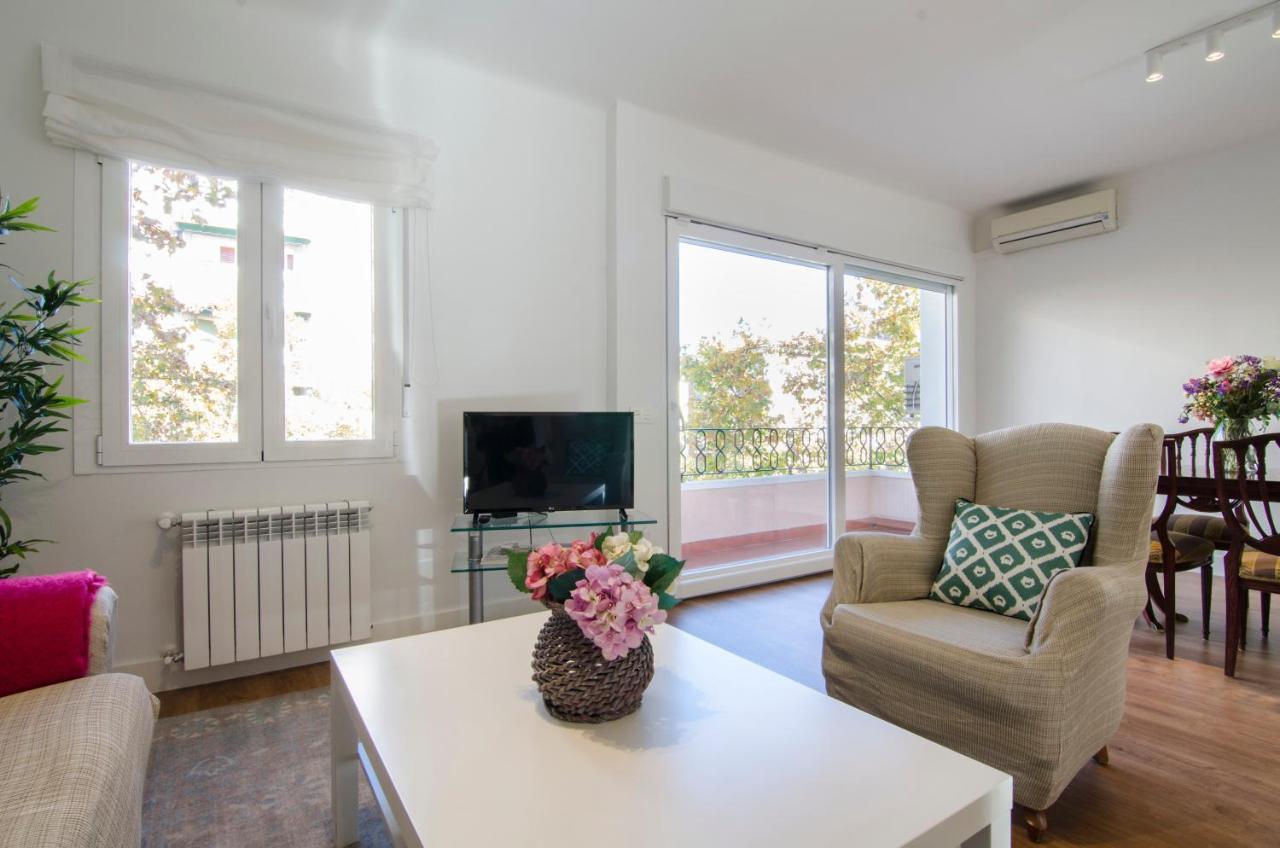 2 Bedrooms 2 Bathrooms Furnished - Bernabeu - Business Area With Terrace - Minty Stay Madrid Buitenkant foto